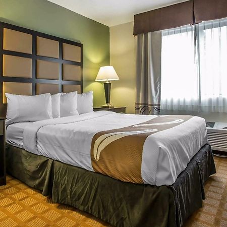 Quality Inn & Suites Marinette Luaran gambar