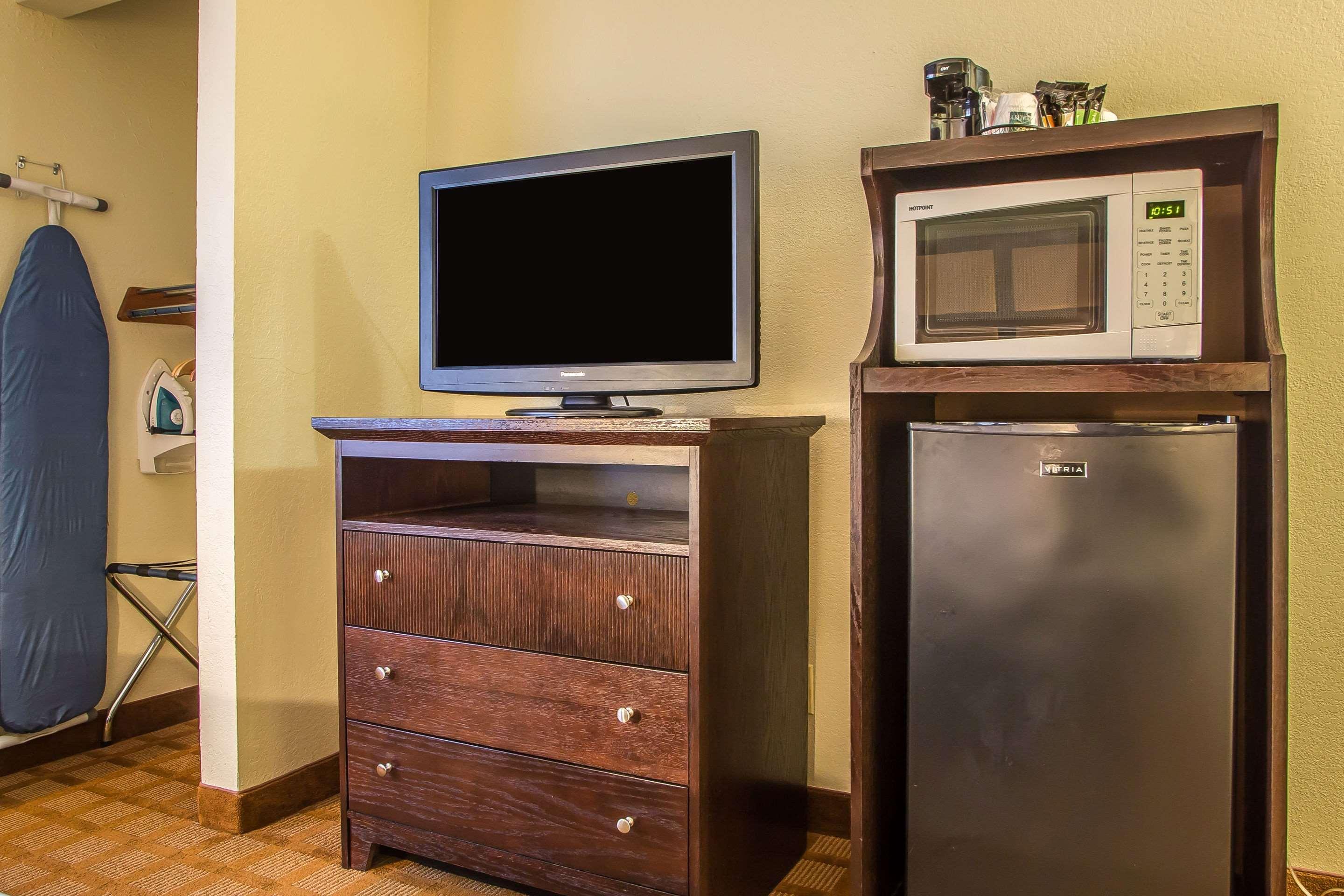 Quality Inn & Suites Marinette Luaran gambar