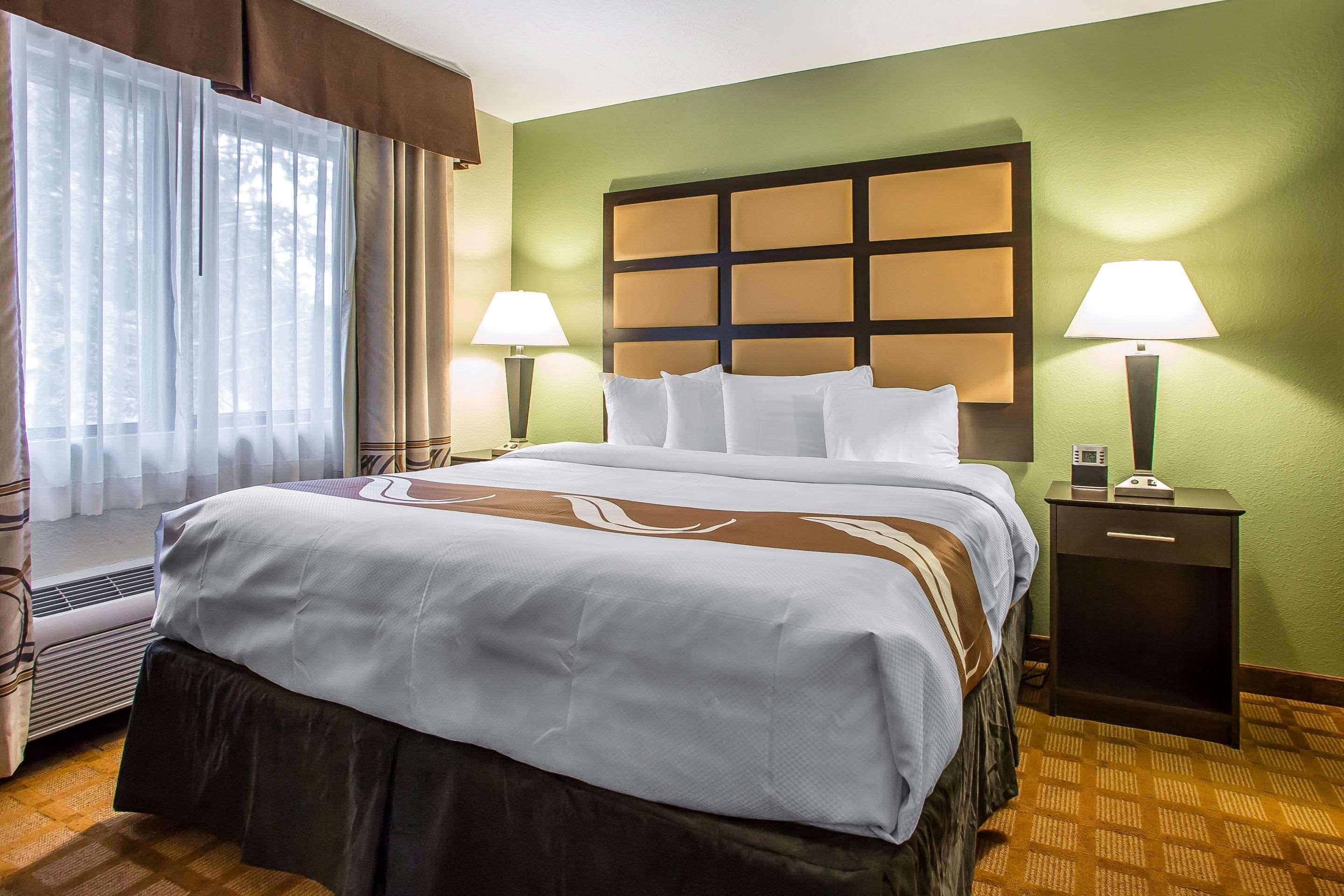 Quality Inn & Suites Marinette Luaran gambar