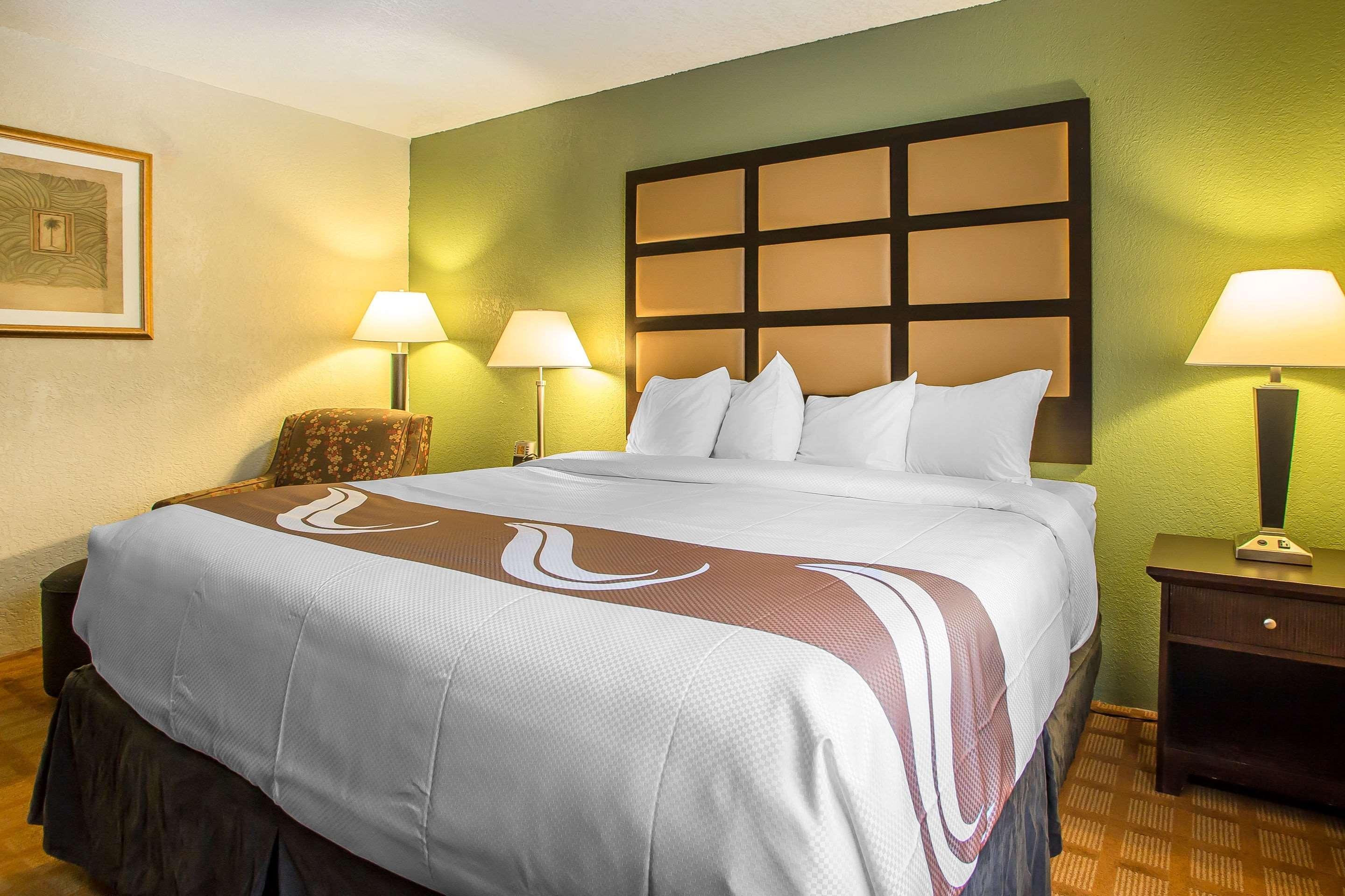 Quality Inn & Suites Marinette Luaran gambar