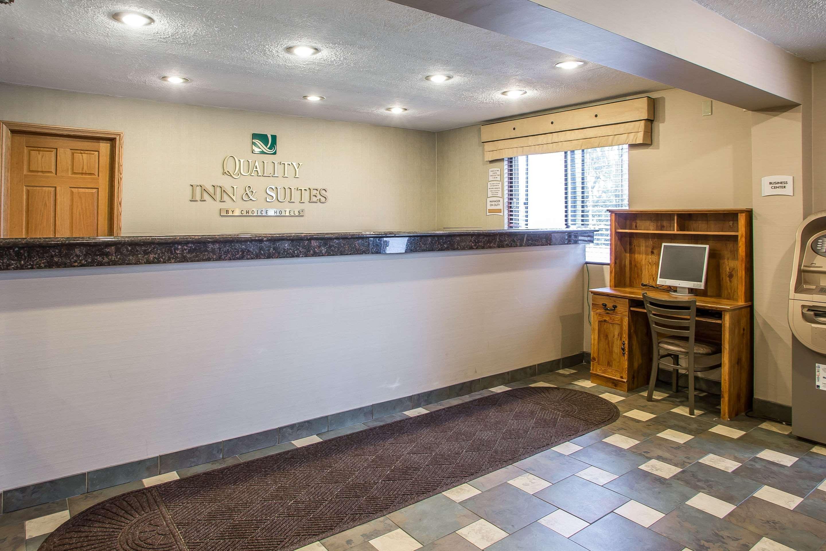 Quality Inn & Suites Marinette Luaran gambar